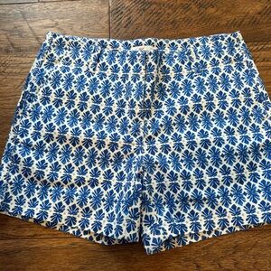 Vineyard Vines Floral Blue and White Women's Shorts